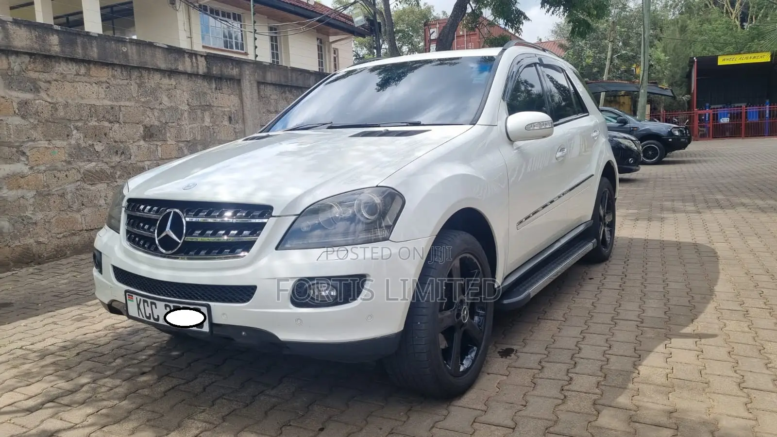 Mercedes-Benz M Class 2008 White