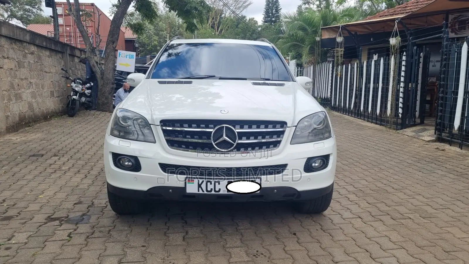 Mercedes-Benz M Class 2008 White