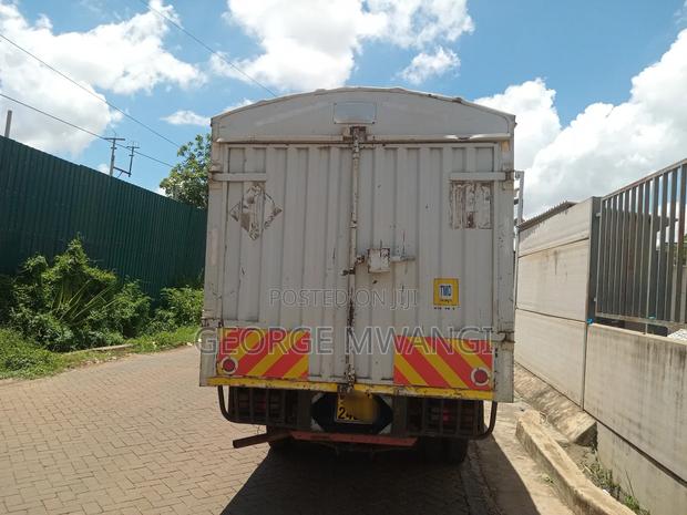 Isuzu NKR Manual Diesel - thumbnail 5