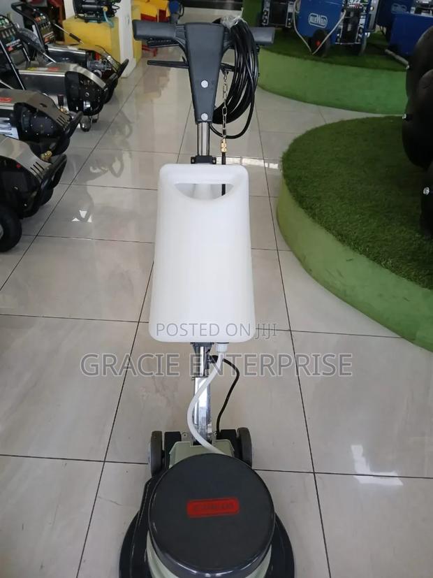 Astramilano Commercial Floor Scrubber - thumbnail 2