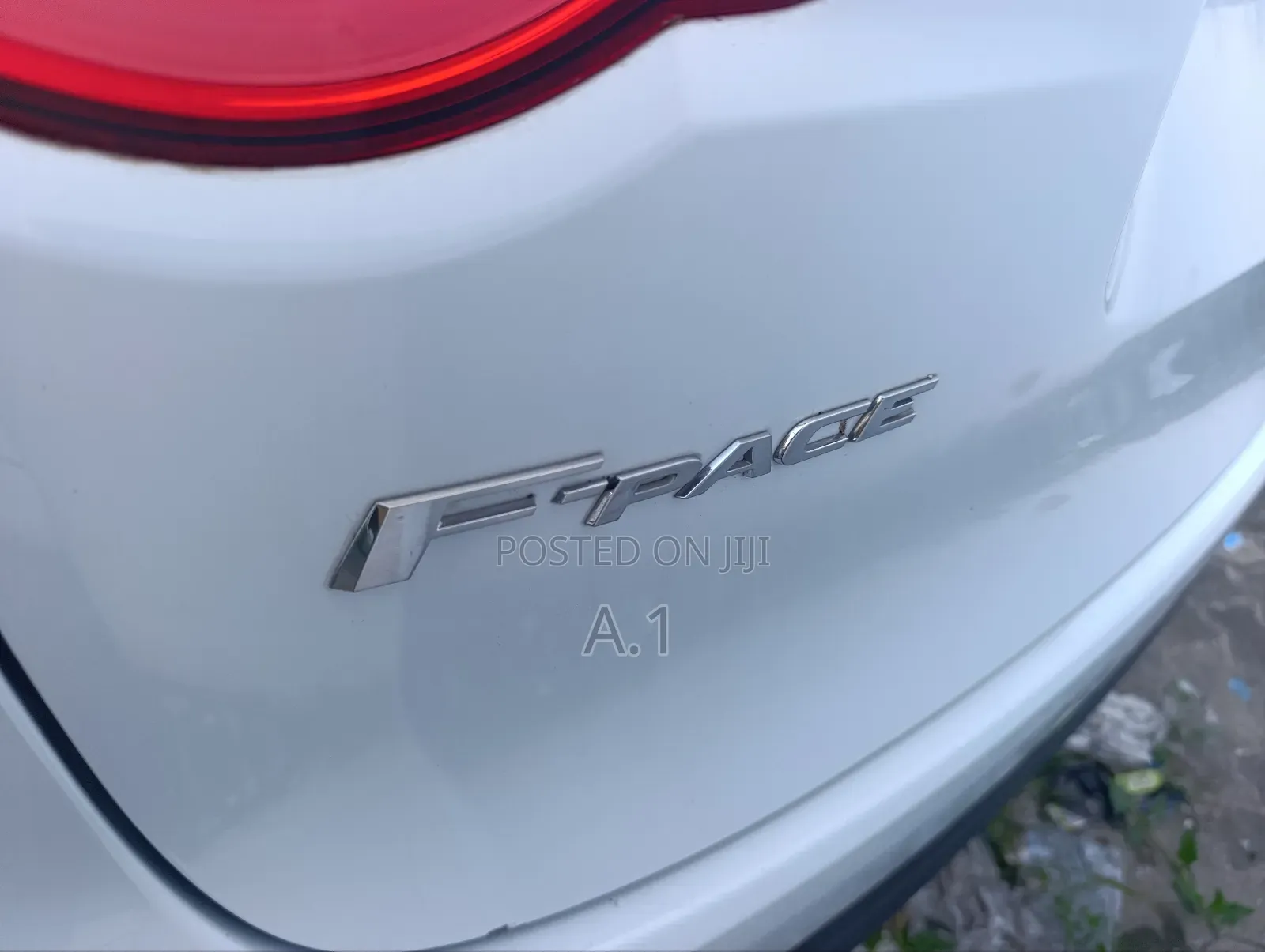 Jaguar F-Pace 20d Premium AWD 2018 White