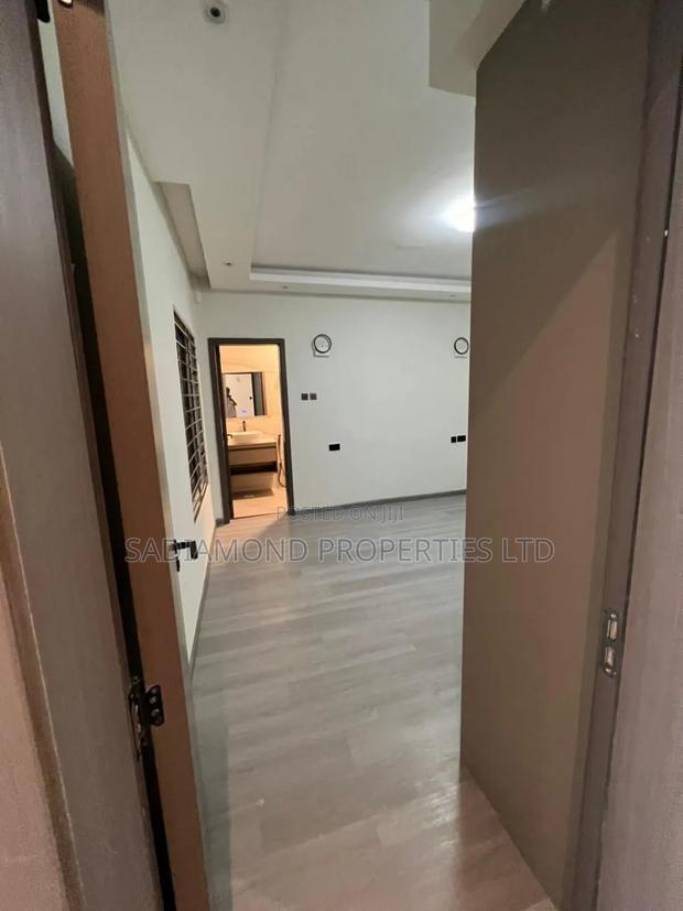 4bdrm Apartment in Parklands/Highridge for rent - thumbnail 6