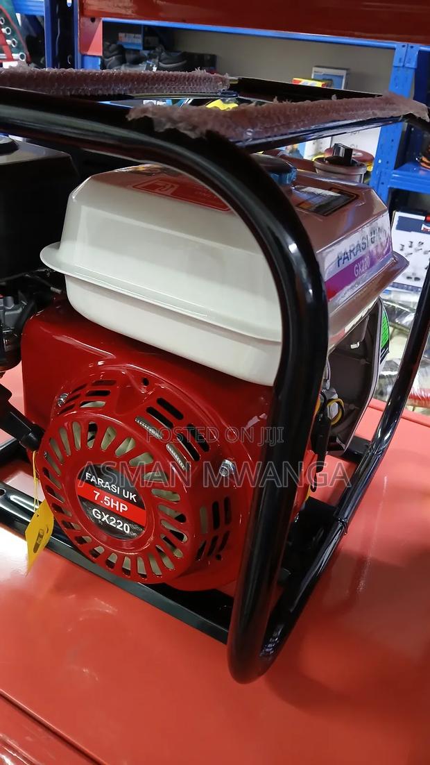 Water Pump/Gasoline Powered - thumbnail 2