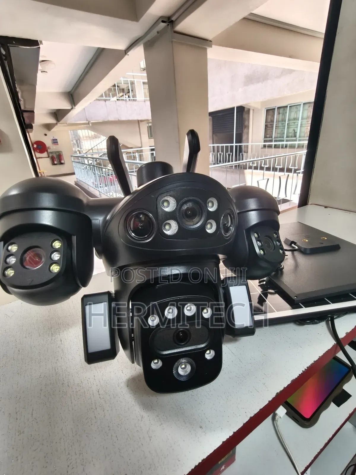 Solar Quad Lens Multi Account Sharing CCTV 4g Support