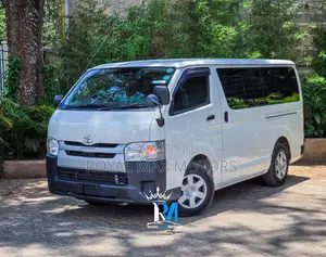 Toyota HiAce 2019 Beige