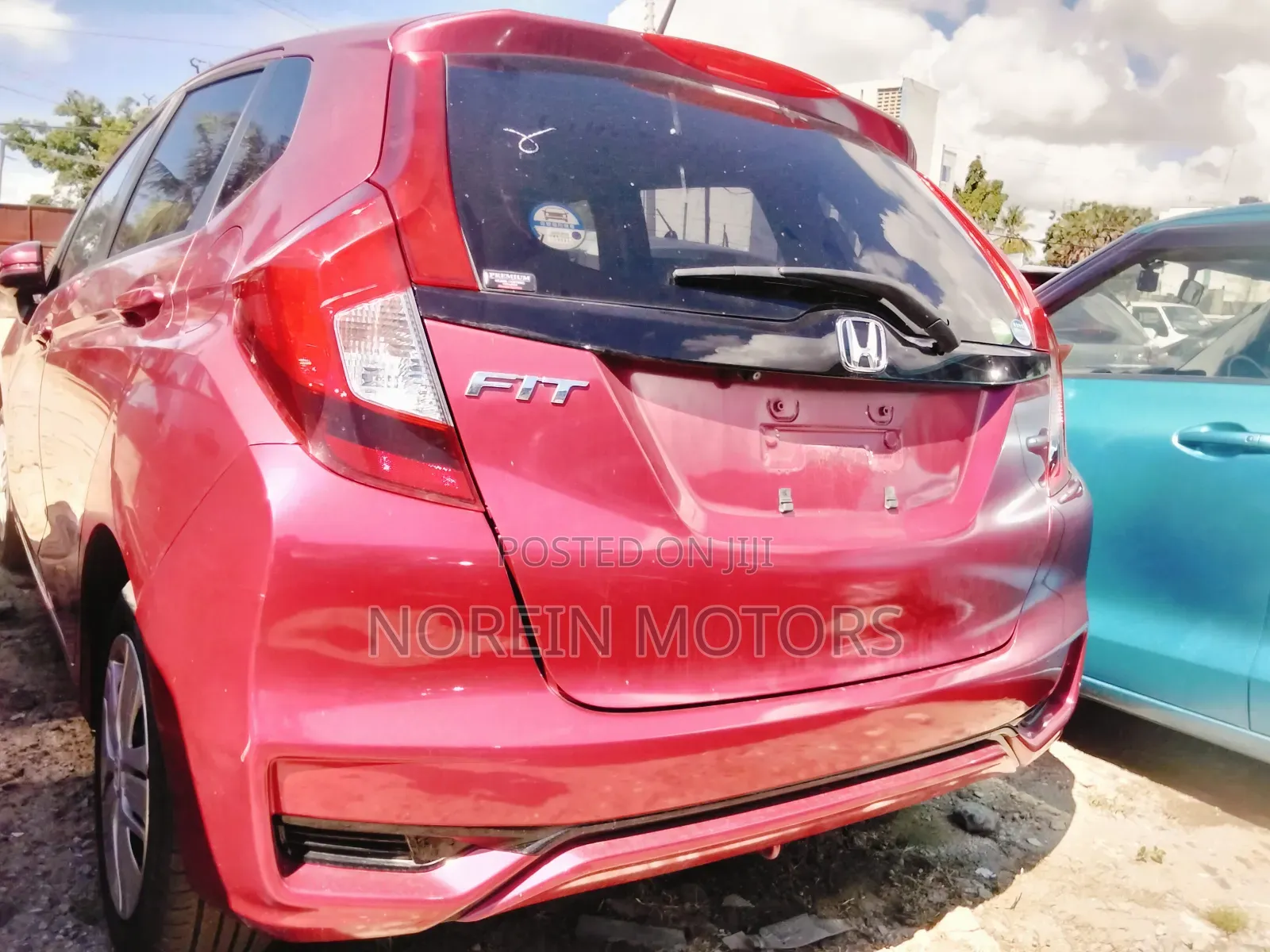 Honda Fit 2016 Red
