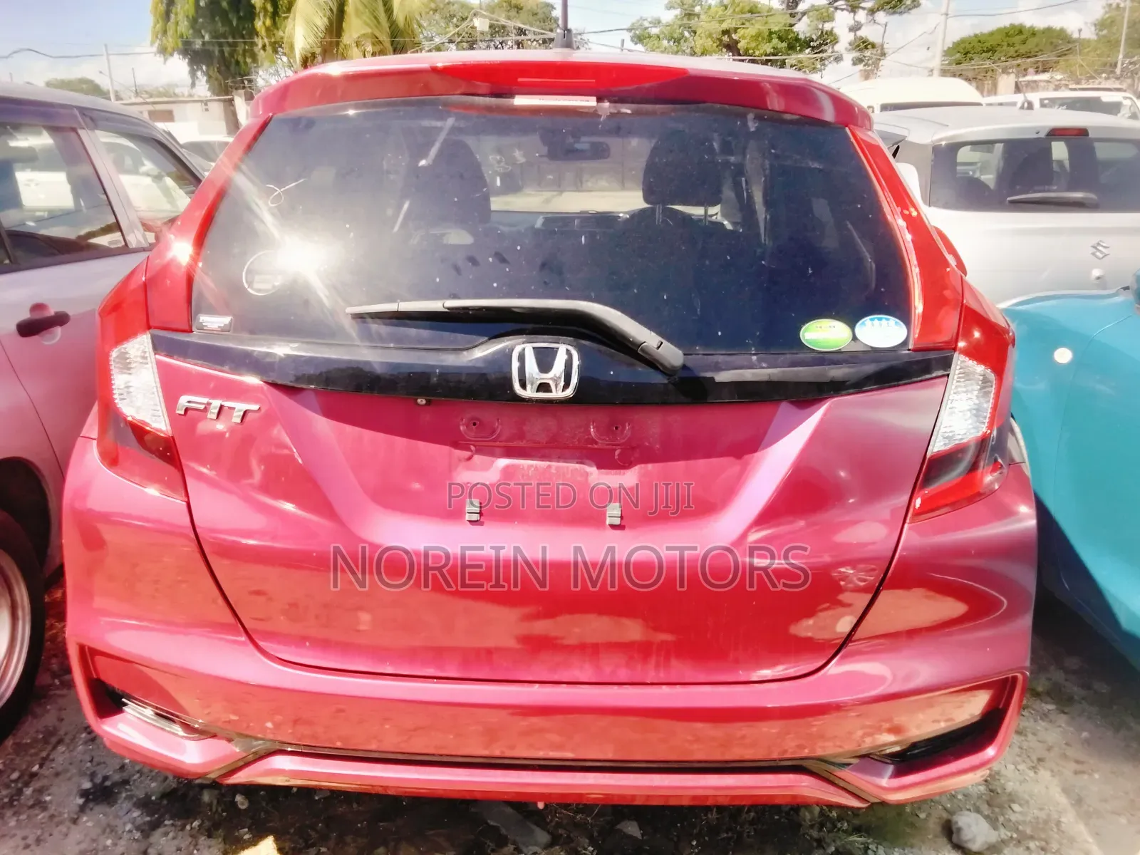 Honda Fit 2016 Red