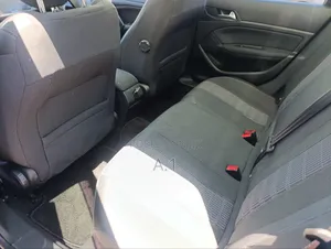 Peugeot 308 2018 Blue