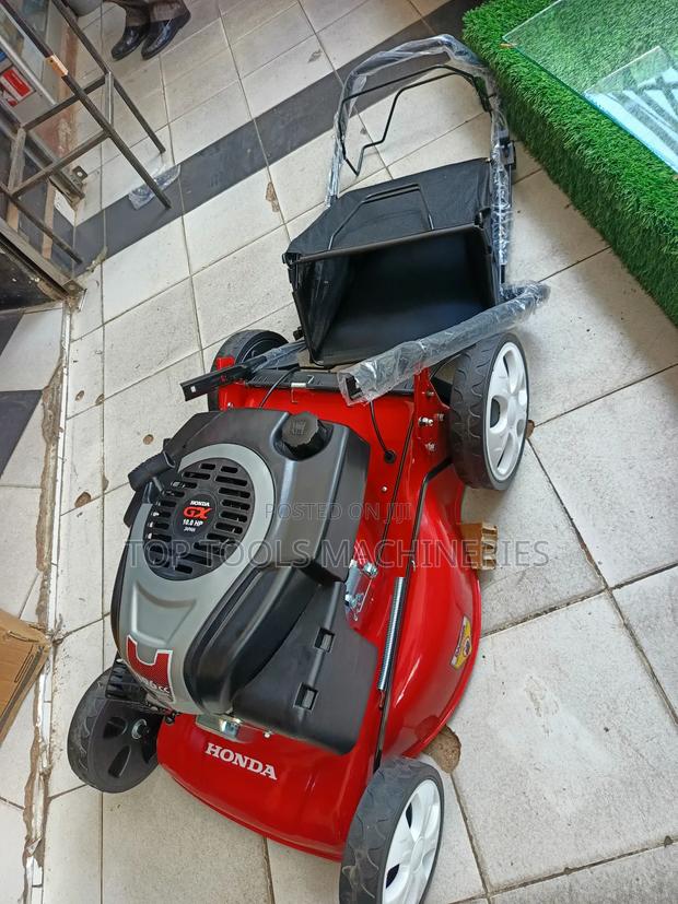 Honda Self Propelled Lawnmower Heavy Duty
