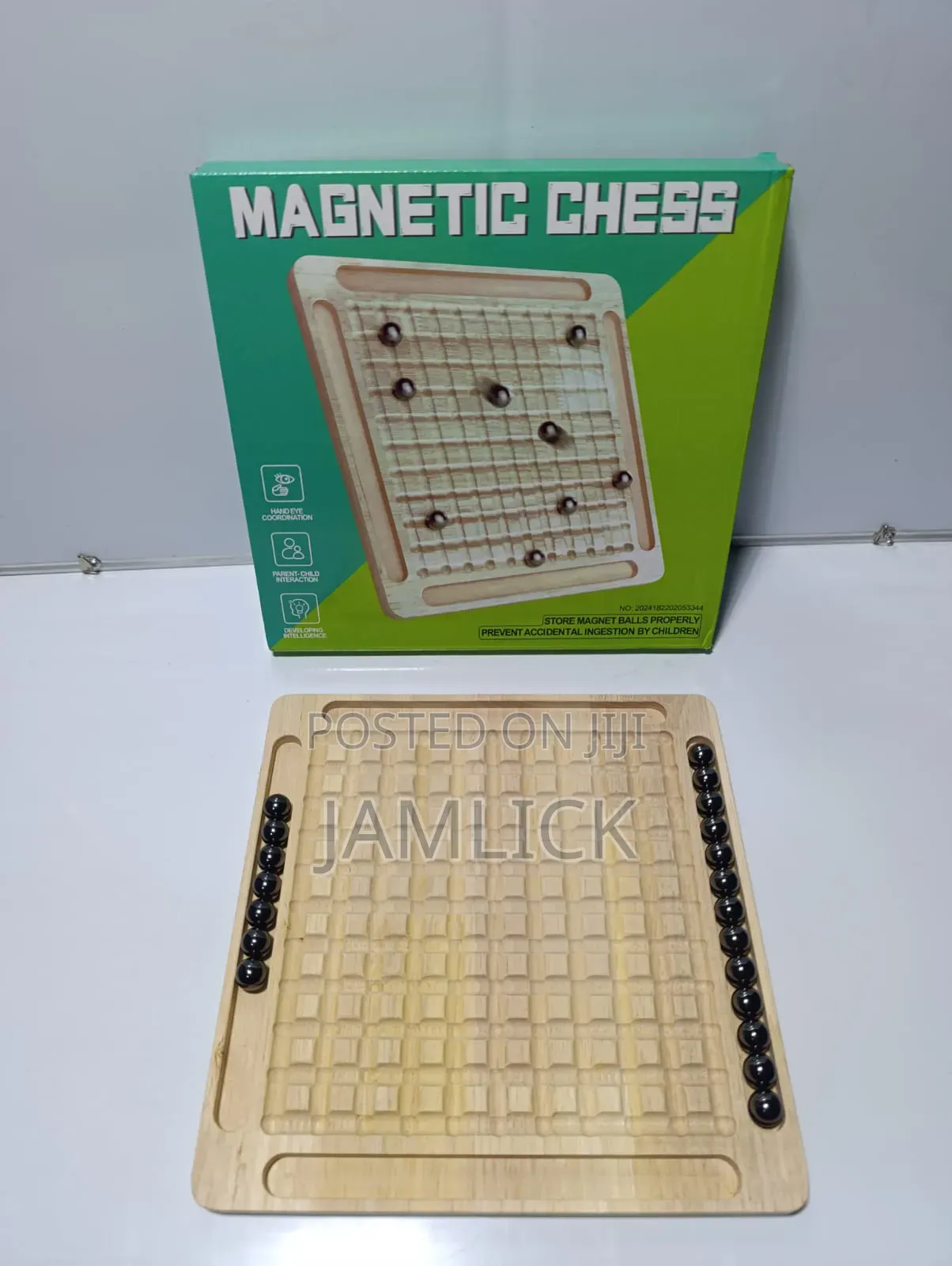Wooden Magnetic Chess – Kb