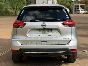 Nissan X-Trail 2.0 Petrol AWD 2019 Silver