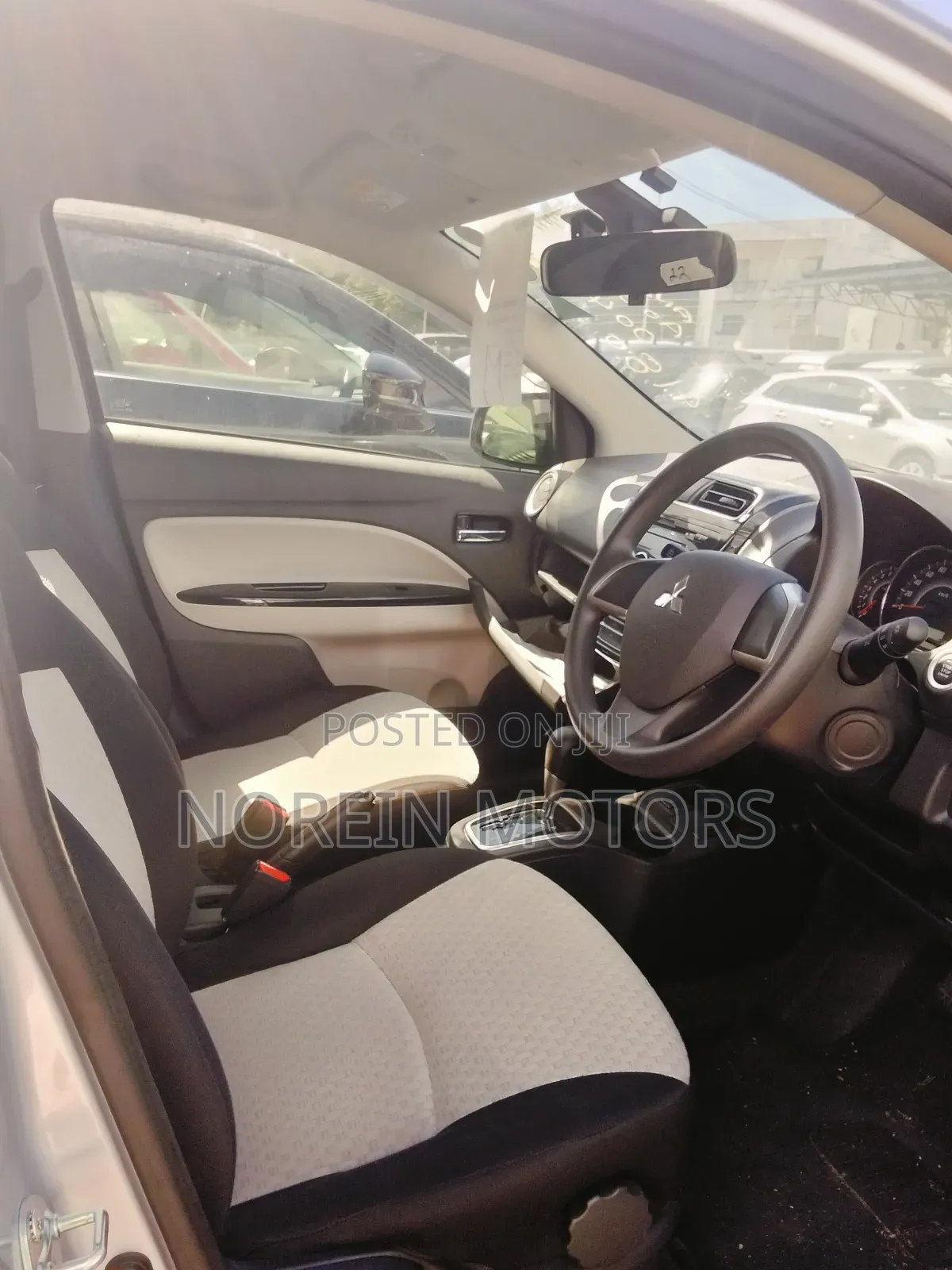Suzuki Escudo 2018 Pearl