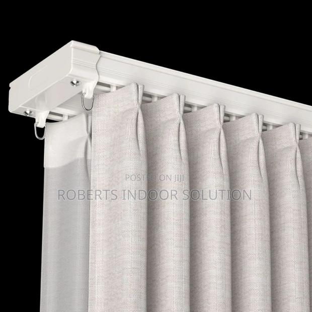 Ultra-Thin Invisible Ceiling Tracks - main view