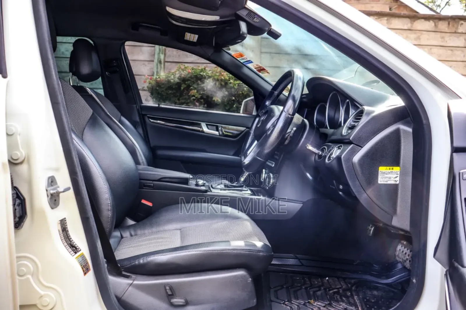 Mercedes-Benz C200 2012 White