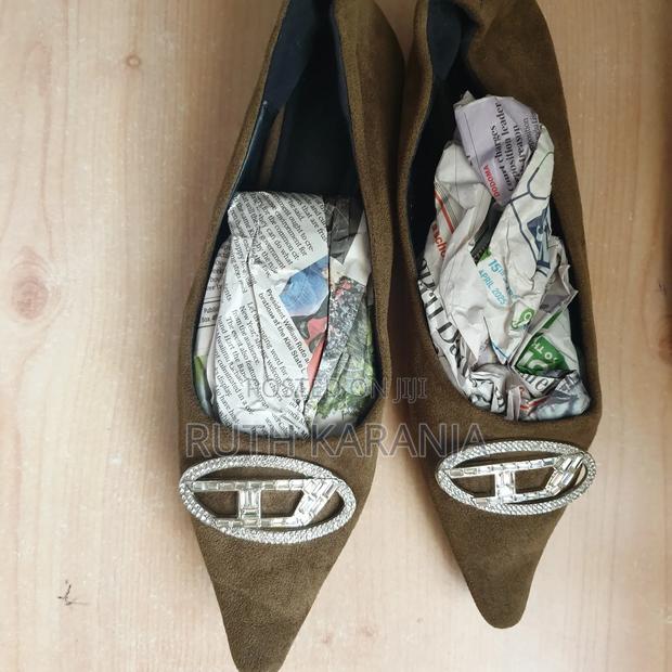 Flat Shoes - thumbnail 2