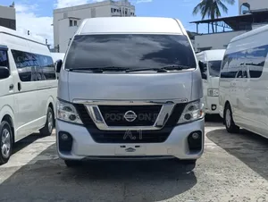 Nissan Caravan (Urvan) 2019 Silver