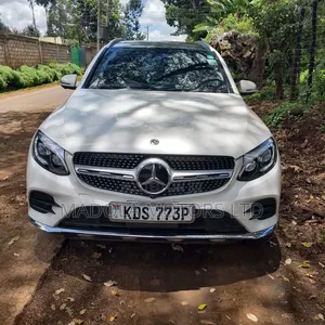 Mercedes-Benz GLC-Class 2017 White