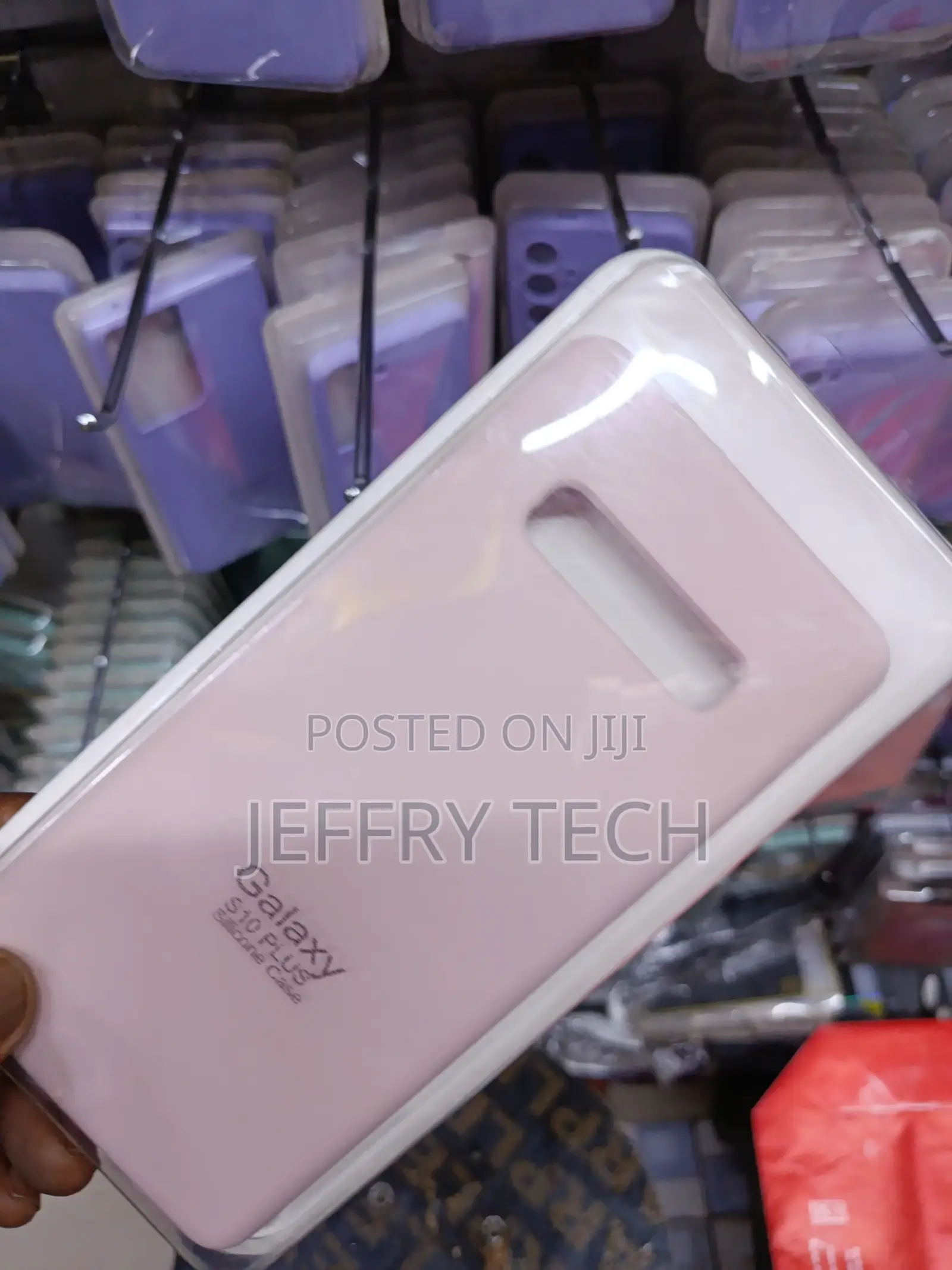 Liwan Galaxy S10+ Liquid Silicone Case With Cloth Lining -Rose Pink