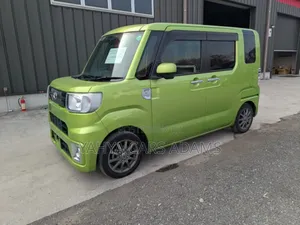 Toyota Pixis Mega 660 FWD 2019 Green