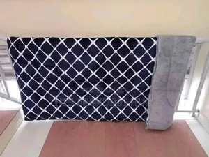 Single Warm Woolen Duvets (1pc) Size 4*6/5*6 S.K