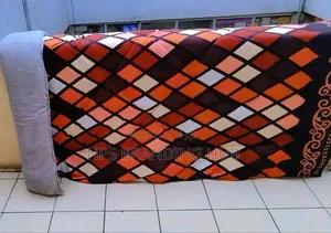 Single Warm Woolen Duvets (1pc) Size 4*6/5*6 S.K
