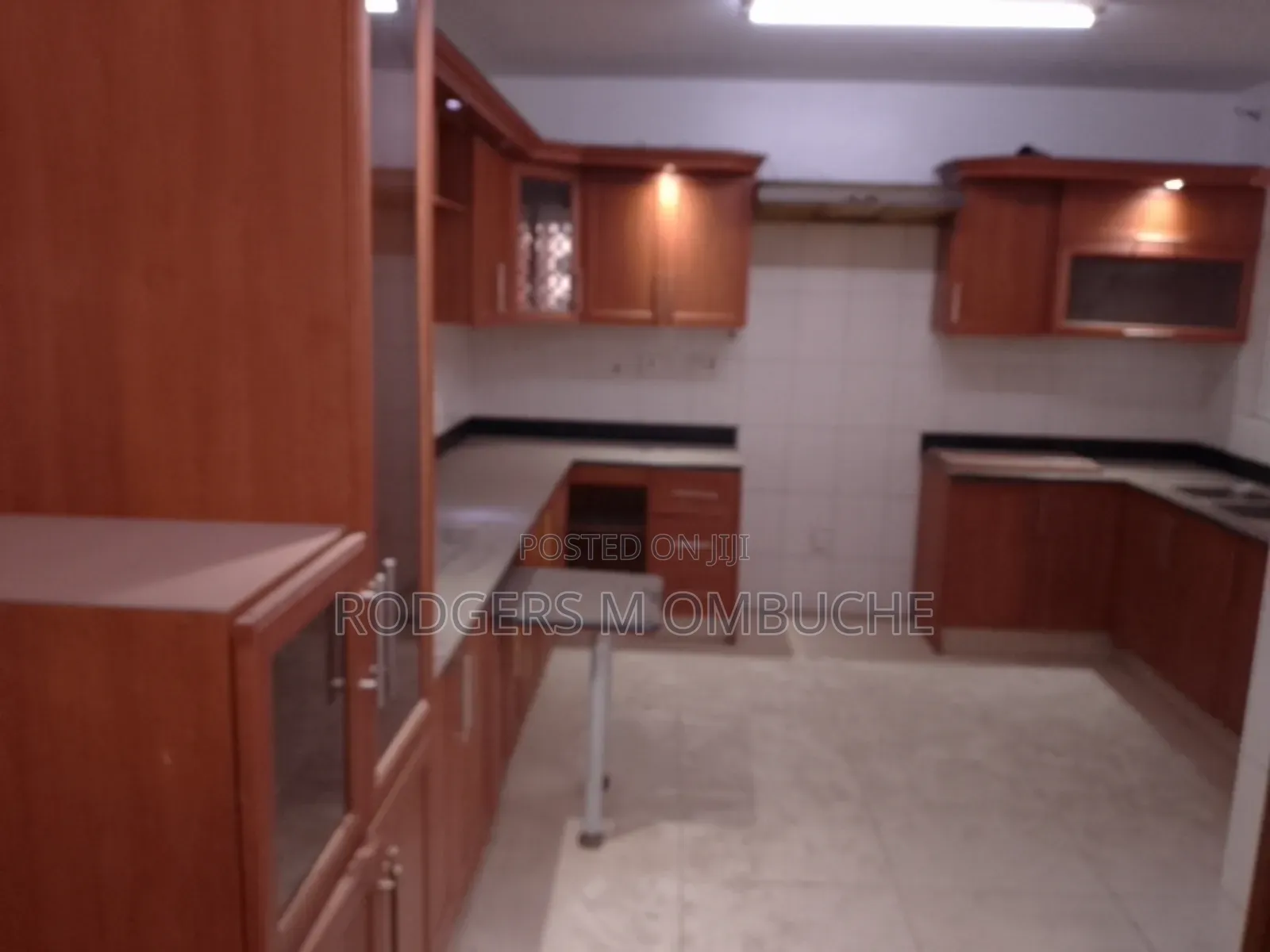 3bdrm Apartment in State House Area for rent