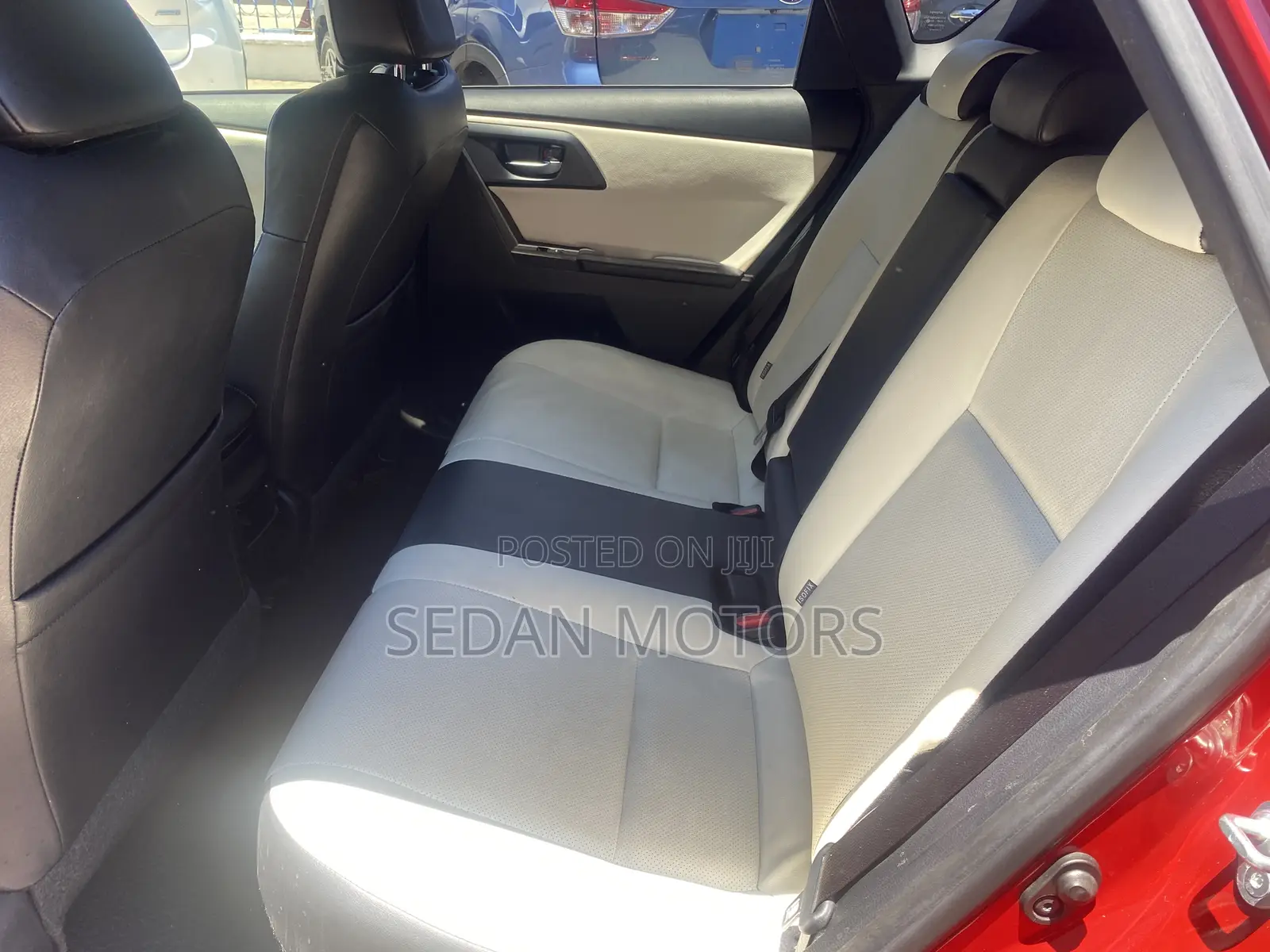 Toyota Auris 2019 Red