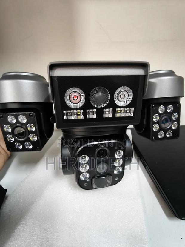 Triple Lens 4g Dual Panel 1ptz Lens With Strobe Light for Alarm