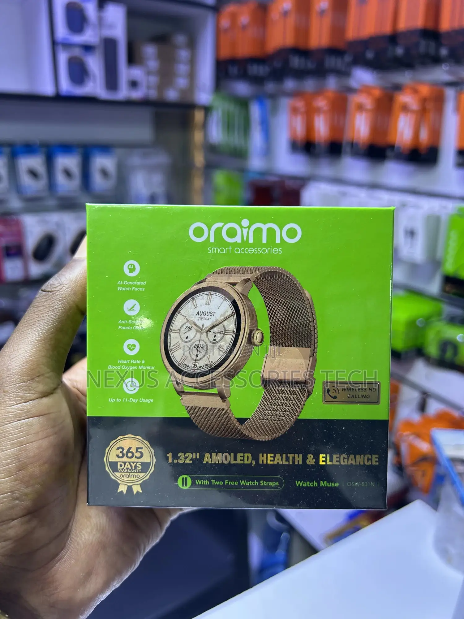 Oraimo Watch Muse – 1.32" Amoled Smartwatch With Free Straps Osw-Ban