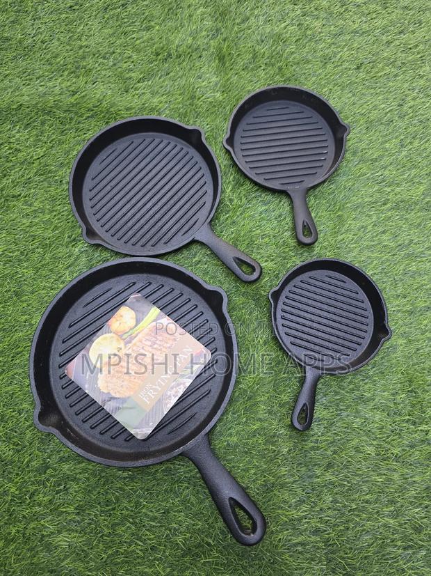 4 in 1 Pre-Seasoned Cast Iron Ribbed Skillet Grill Pans