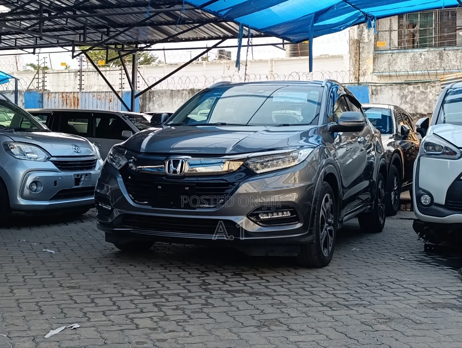 Honda Vezel 1.5 Hybrid 2WD 2019 Gray