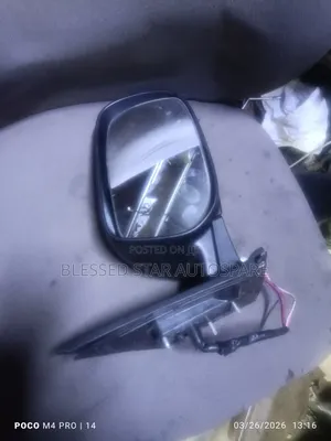 Toyota Belta Side Mirror