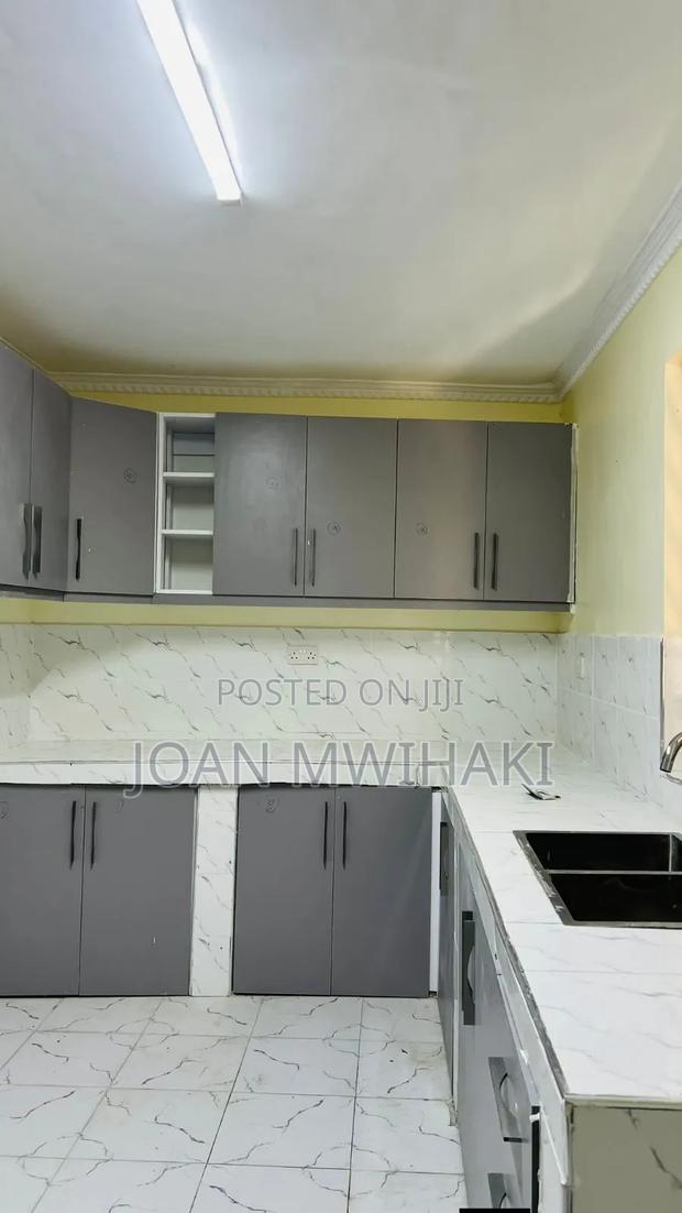 5bdrm Mansion in Naivas, Complex Utawala for rent - thumbnail 5