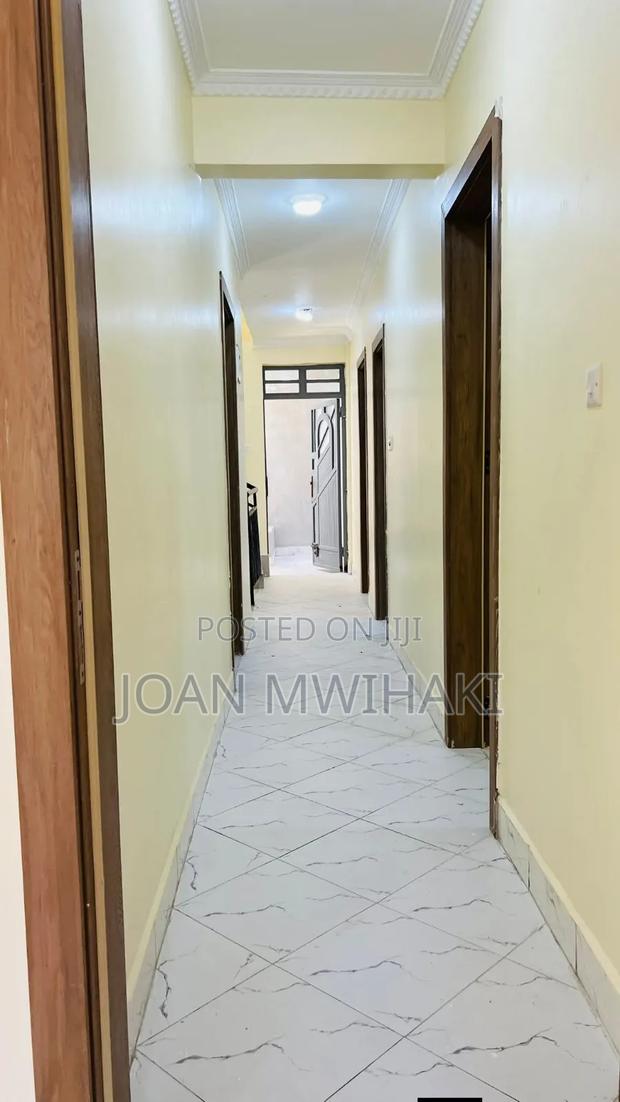 5bdrm Mansion in Naivas, Complex Utawala for rent - thumbnail 10