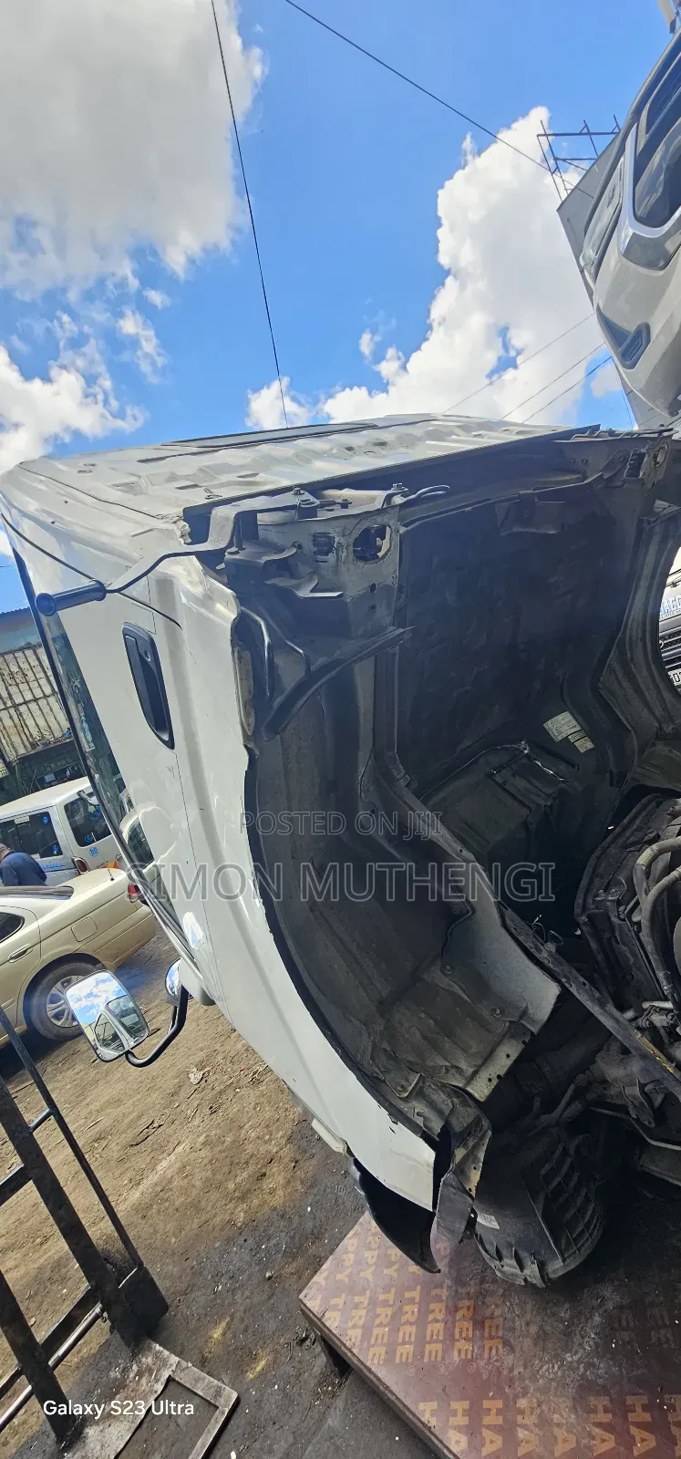 Toyota Dyna Halfcut With No Defaults Available