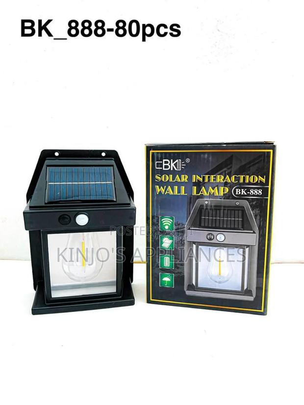 Solar Interaction Wall Lamp
