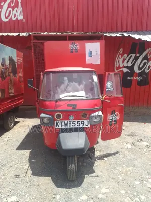 Piaggio Scooter 2021 Red