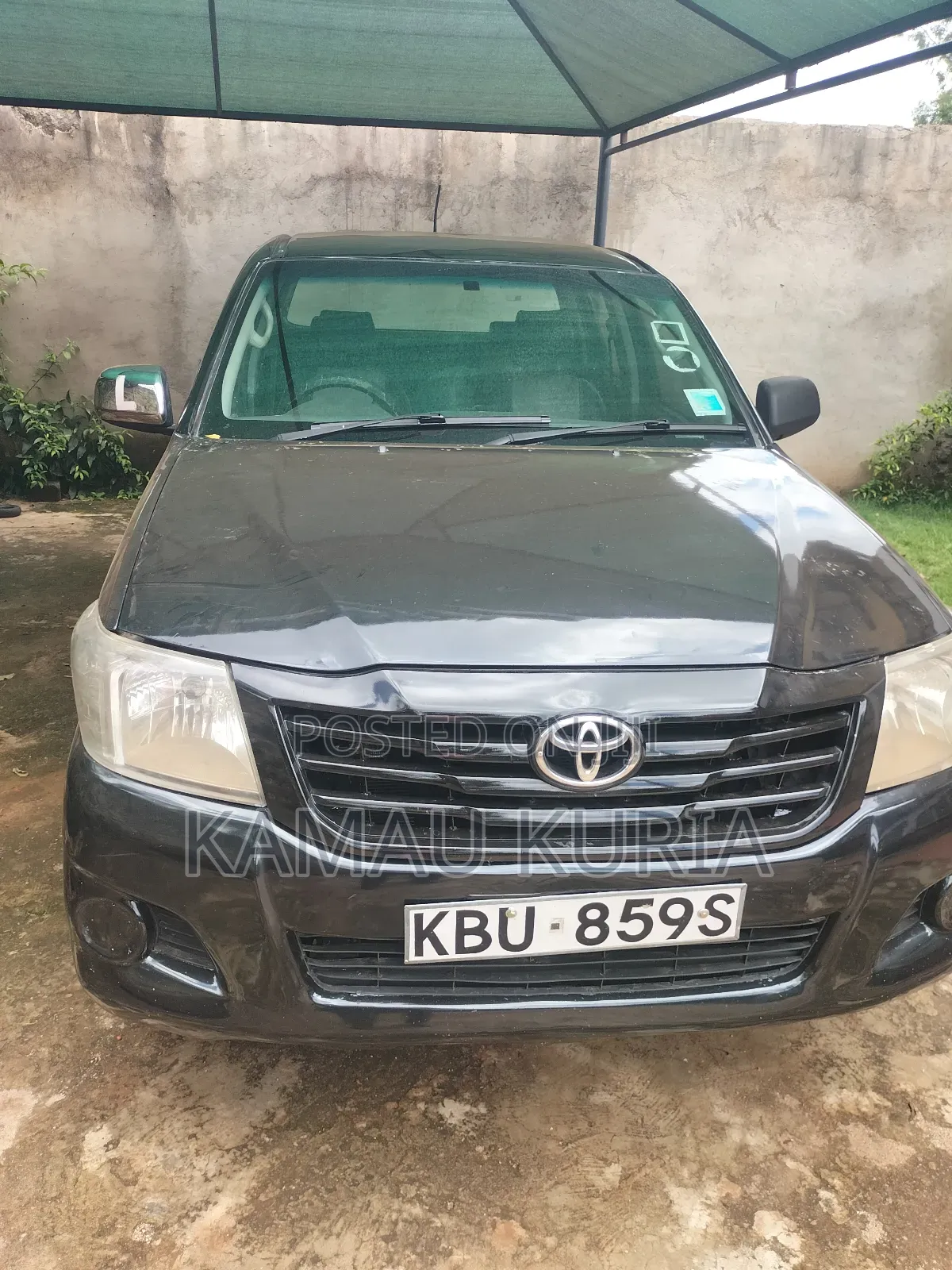 Toyota Hilux 2012 Black
