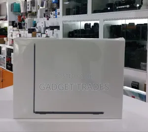 New Laptop Apple MacBook Air 2024 M3 13-inch 16GB Apple M3 SSD 256GB