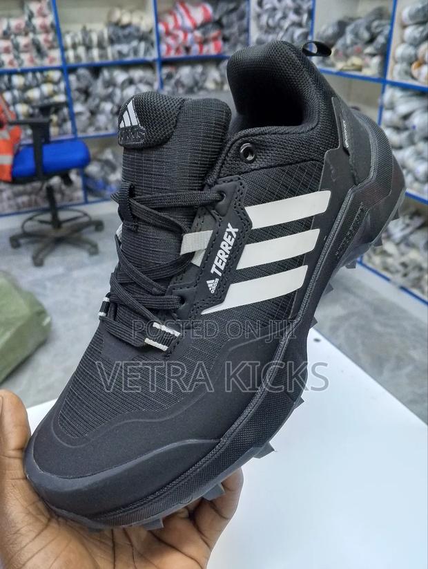 Adidas Terrex Black Men’S Outdoor Hiking Trail Sneakers
