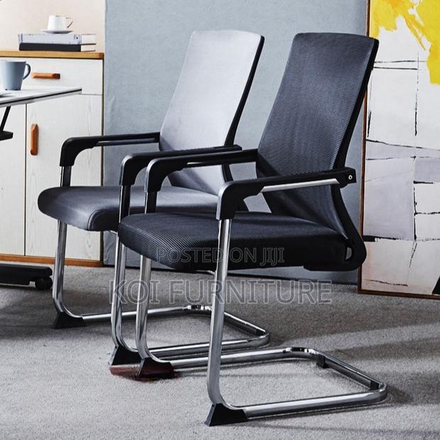 Office Chairs; Visitors Mesh Breathable Chair With Sled Base - thumbnail 3