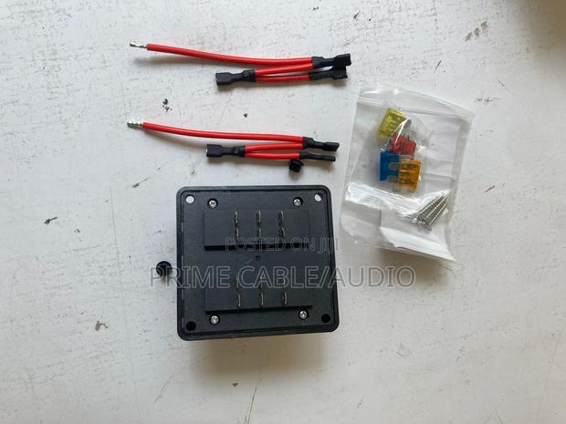 6 Way Fuse Holder 12v–36v – Safe, Compact Reliable Power Distribution
