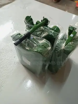 10l Plastic Fuel Jerrican (Heavy Duty)