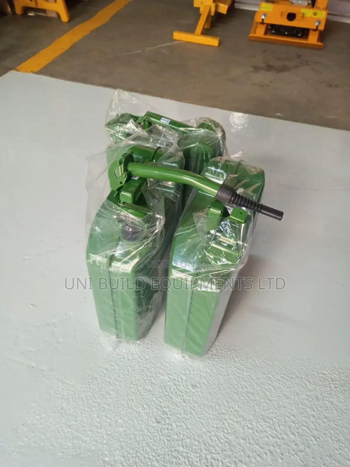 10l Plastic Fuel Jerrican (Heavy Duty)