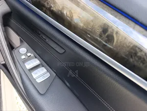 BMW 523i 2019 White