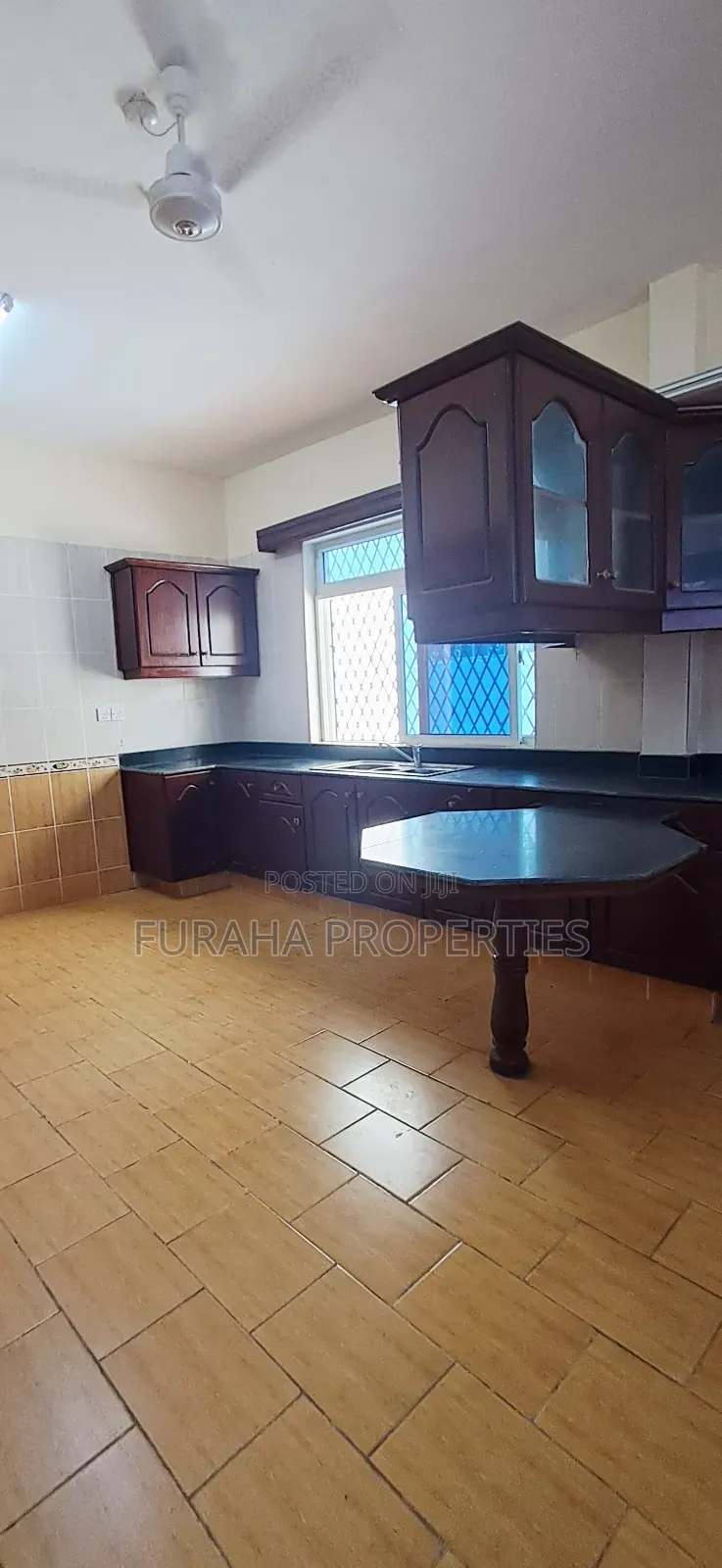 4bdrm Mansion in Nyali for sale