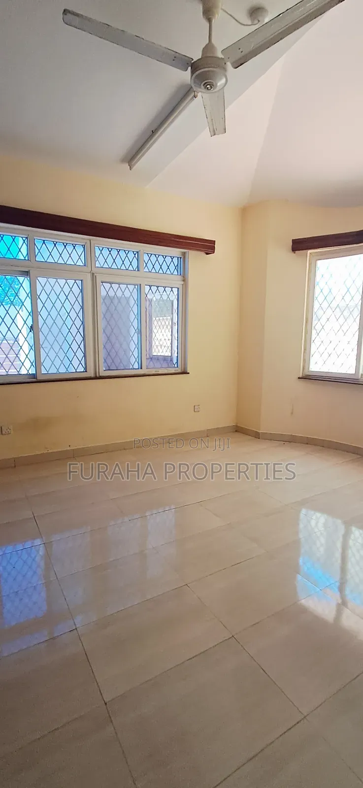 4bdrm Mansion in Nyali for sale