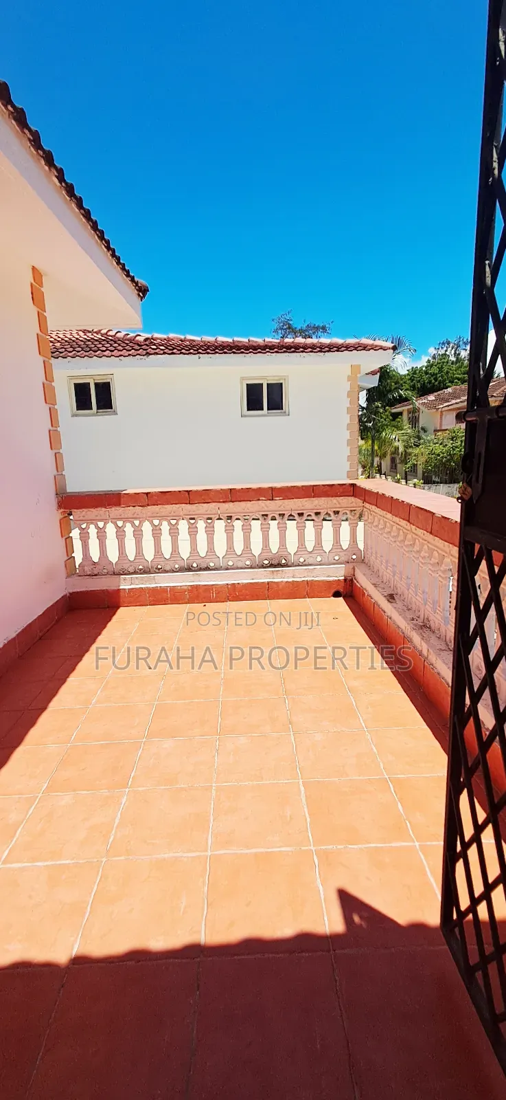 4bdrm Mansion in Nyali for sale