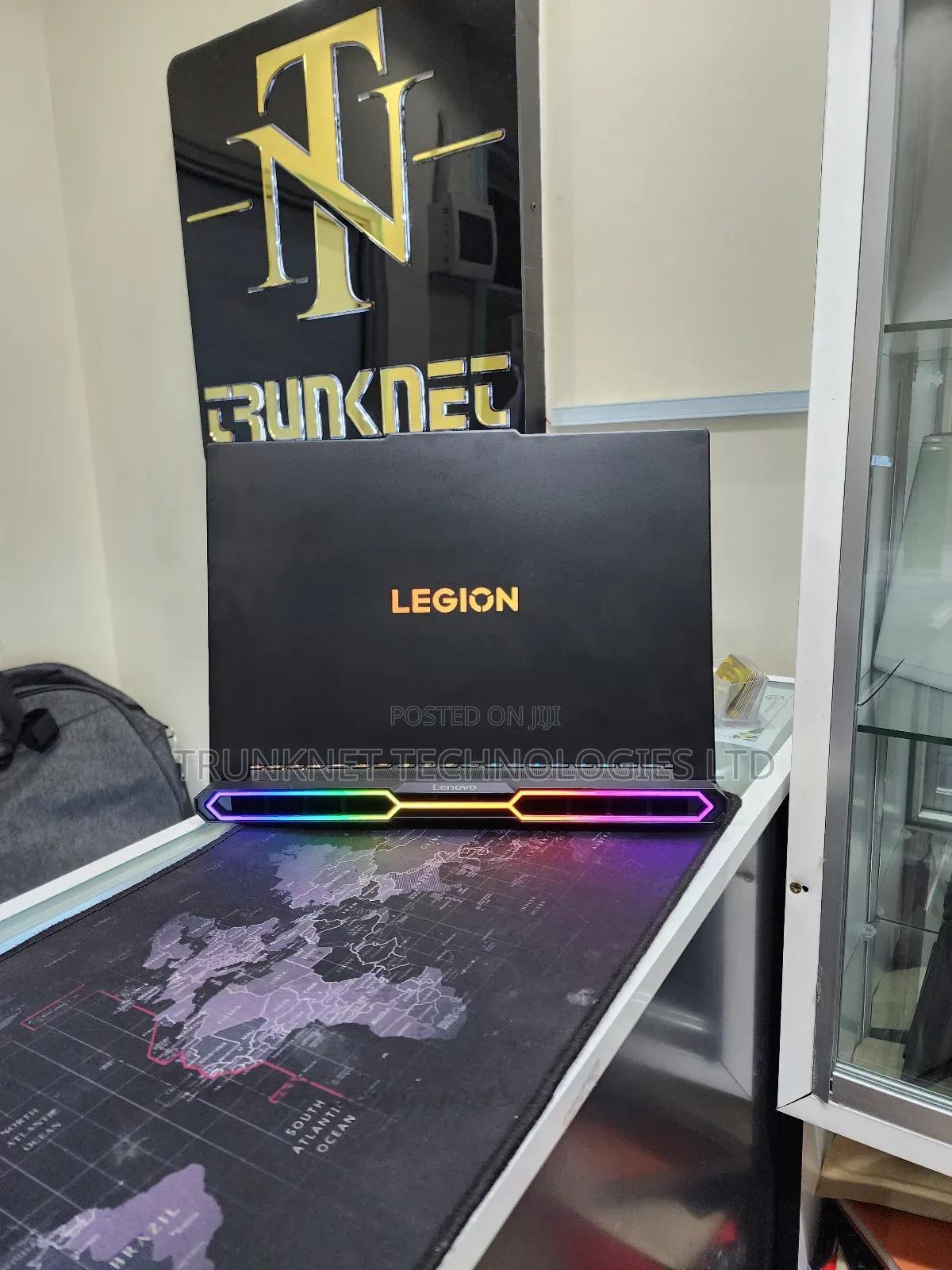 New Laptop Lenovo Legion Pro 7 32GB Intel Core Ultra 9 SSD 1T