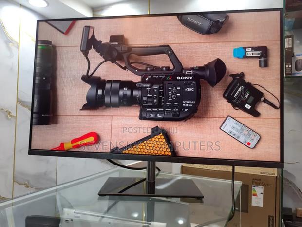 Samsung Viewfinity Tu874 32" Uhd(3840×2160) Monitor - main view